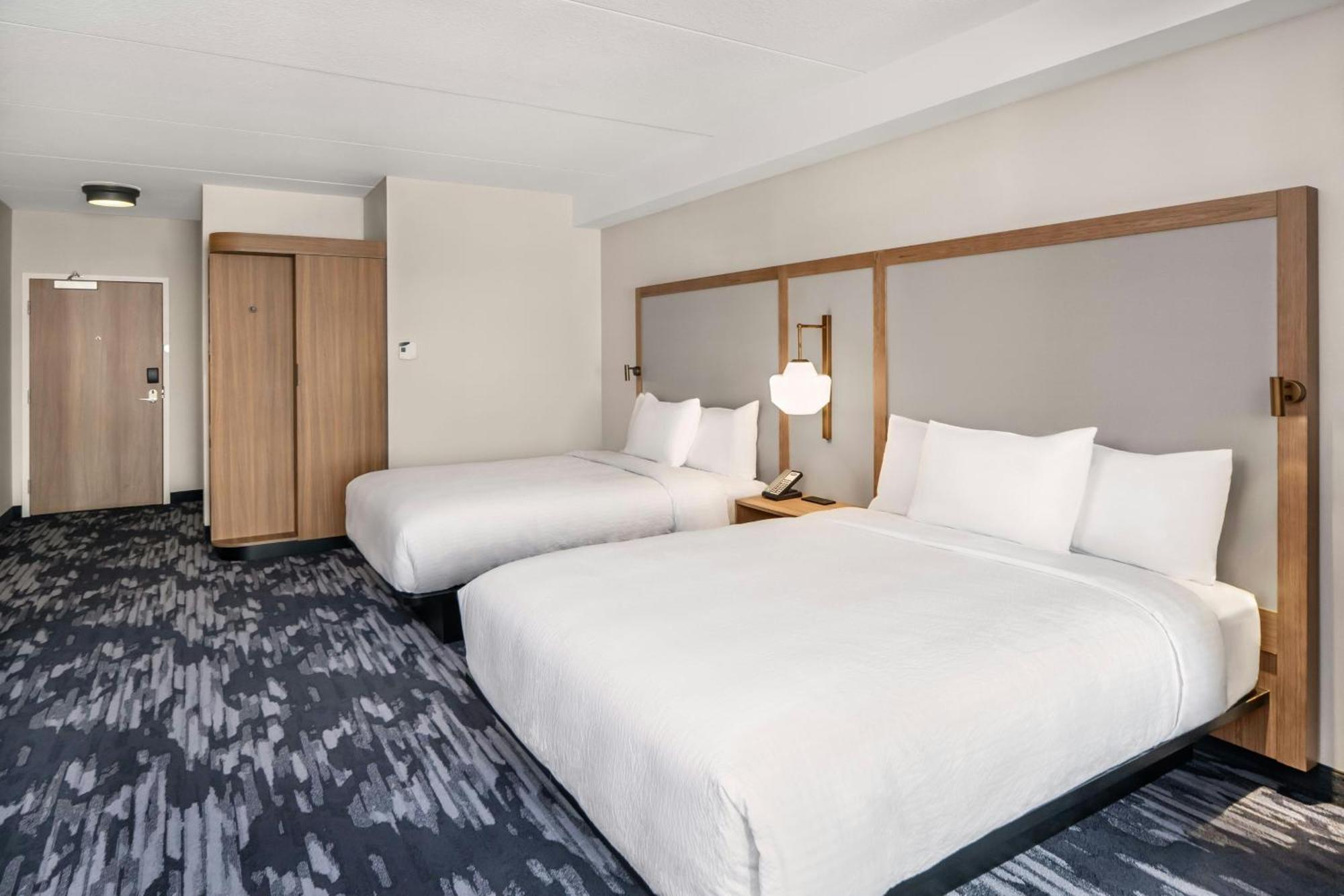 Fairfield By Marriott Inn & Suites Gravenhurst Muskoka ภายนอก รูปภาพ
