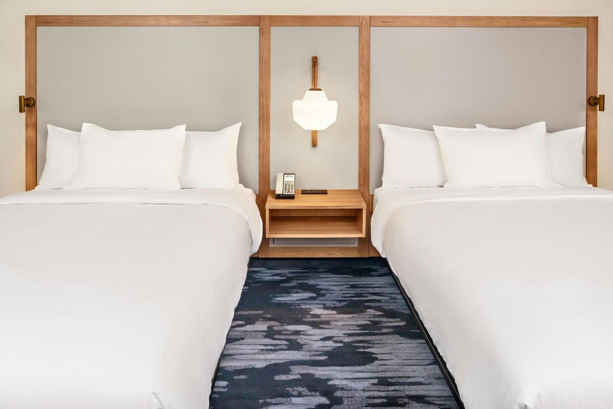 Fairfield By Marriott Inn & Suites Gravenhurst Muskoka ภายนอก รูปภาพ